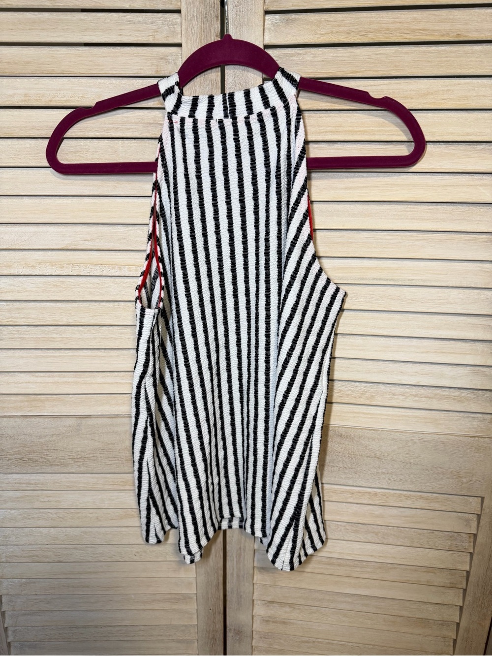 W5 High Neck Tank - Picture 5 of 5